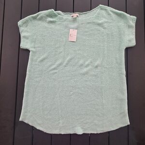 NWT light mint short sleeved sweater
